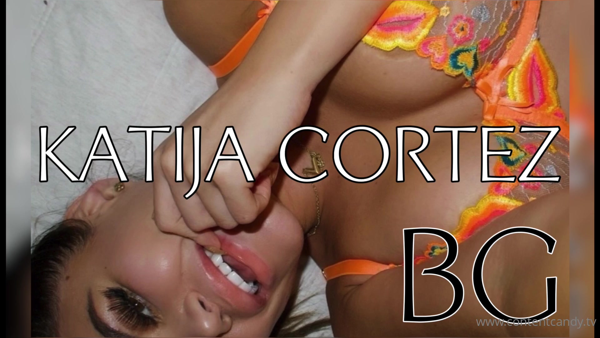 Everyones Favorite Hot Australian @Katijacortez Is Back!