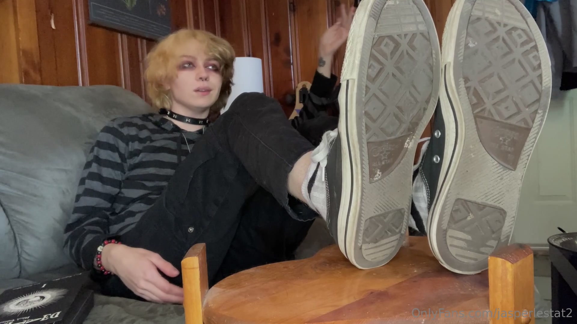 POV Your Best-Friends Older Bro Makes You Rub His Feet