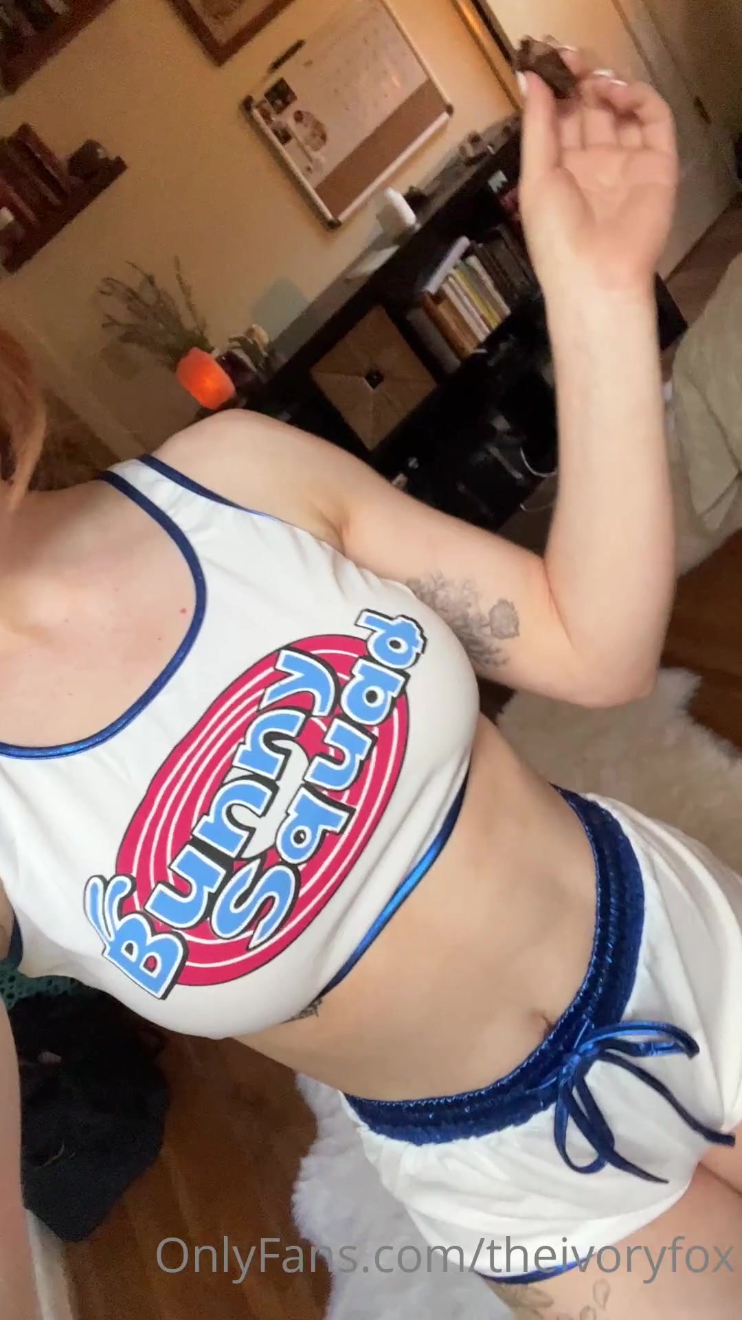 Lola Bunny Cosplay 2/2
