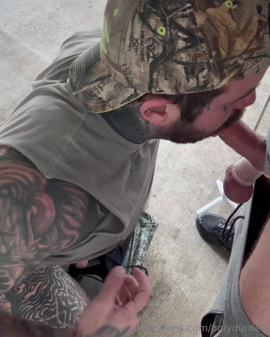 Cruised Around And Scored A Hung Daddy