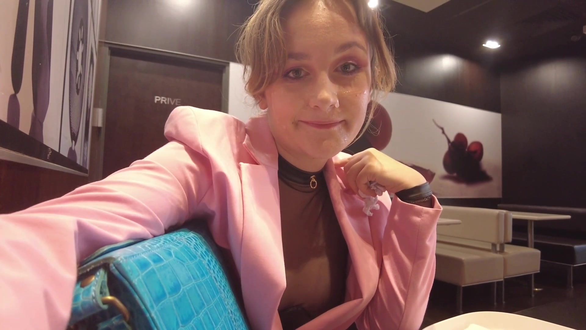 Je Suce Un Fan Au Mcdo