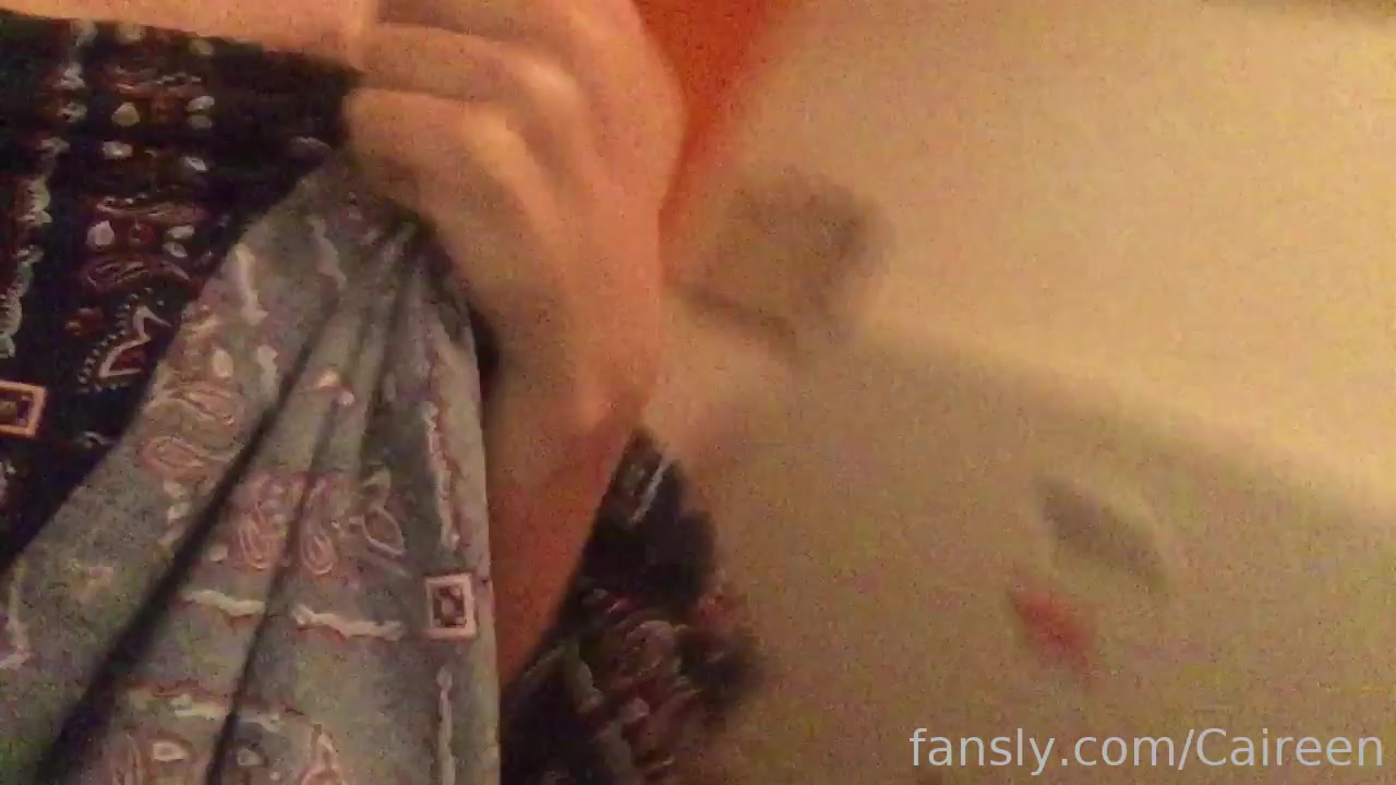 At A Restaurant, I Decide To Pee In The Sink Instead Of The Toilet. I Don't Even Know Why