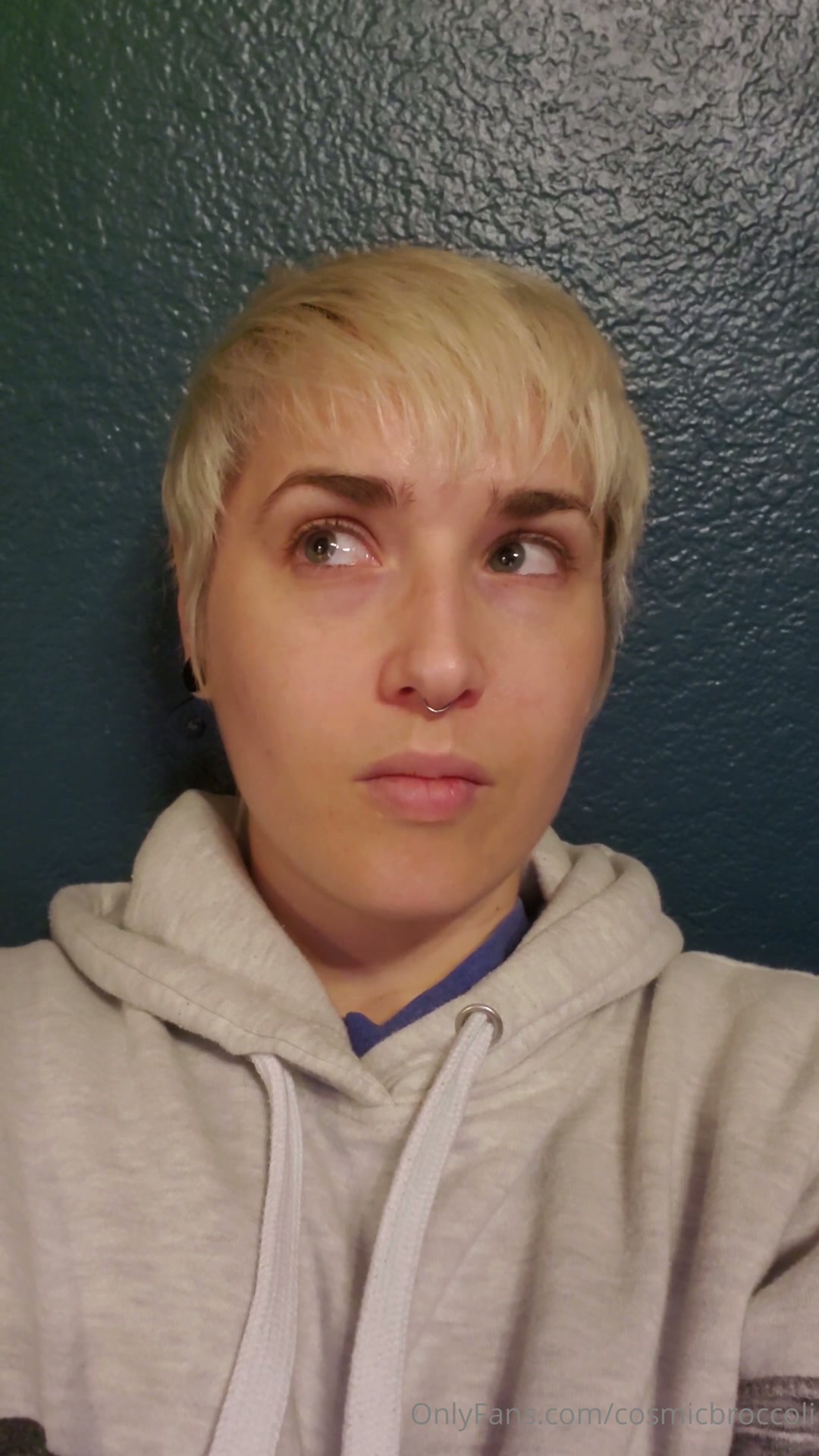12 Minutes Of Me Giving Health And Studio Updates, Talking A