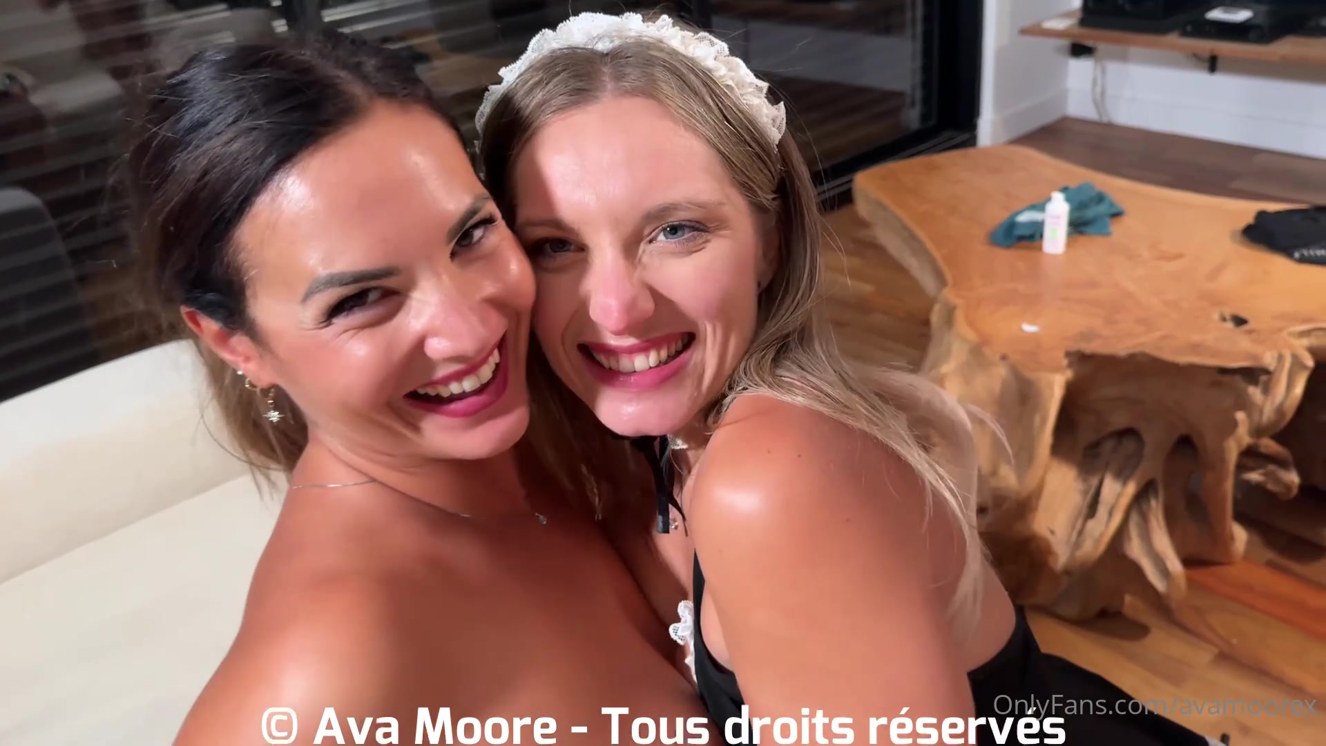 Plan A Trois Avec Une Femme De Menage Salope!