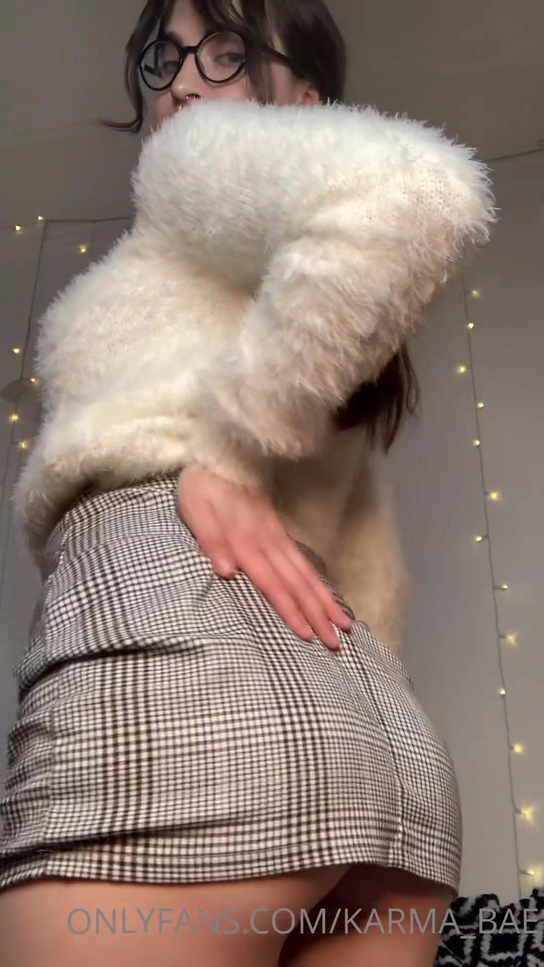 Karma_Bae - Spicy Upskirt Tease - 2020-11-18