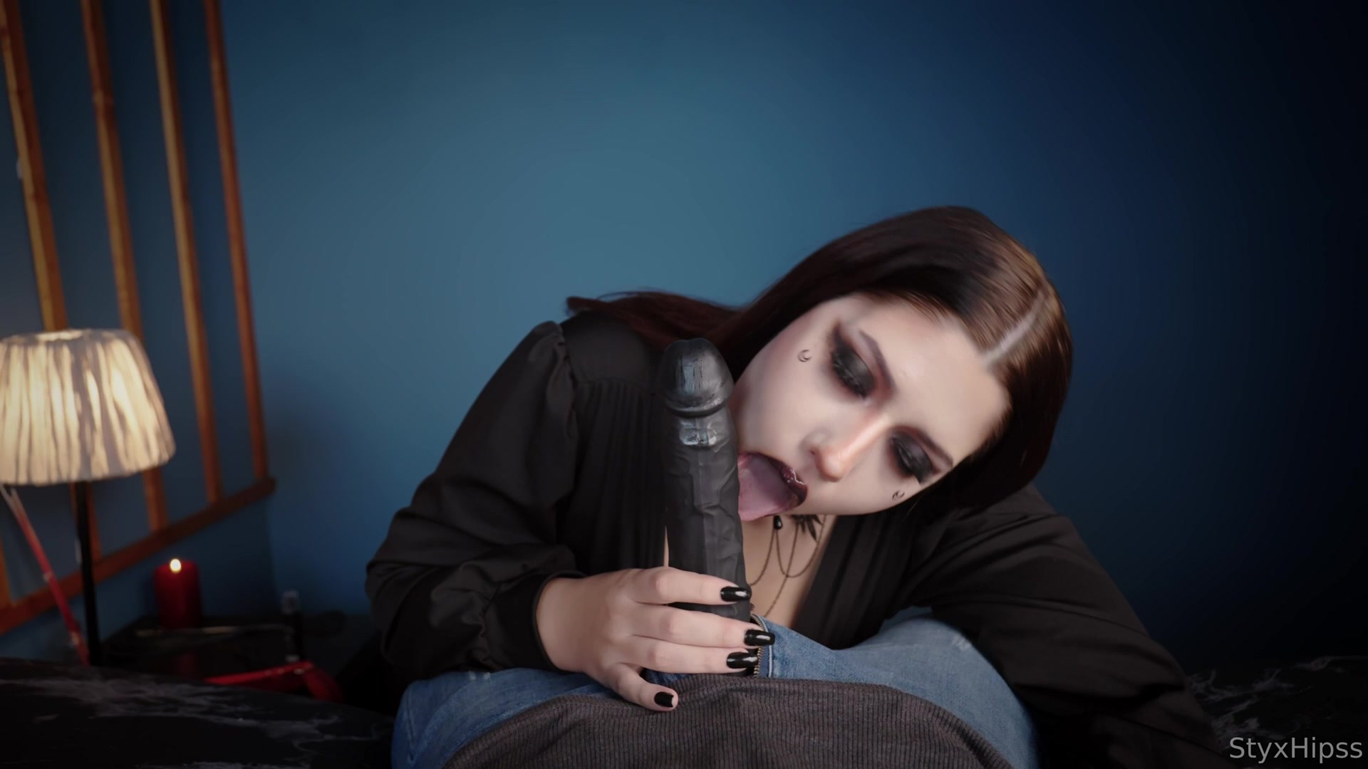 Id-09 - Your Goth Girlfriend's Waiting For You