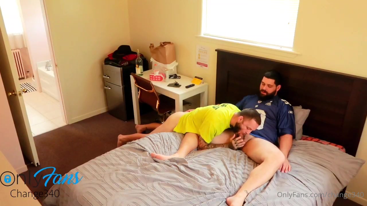 Tats Drove Up To My Motel Room I've Bin Staying At This Past Week