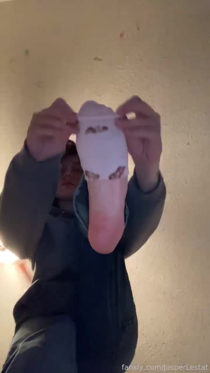 POV I Take Off My Socks And Step On You <3