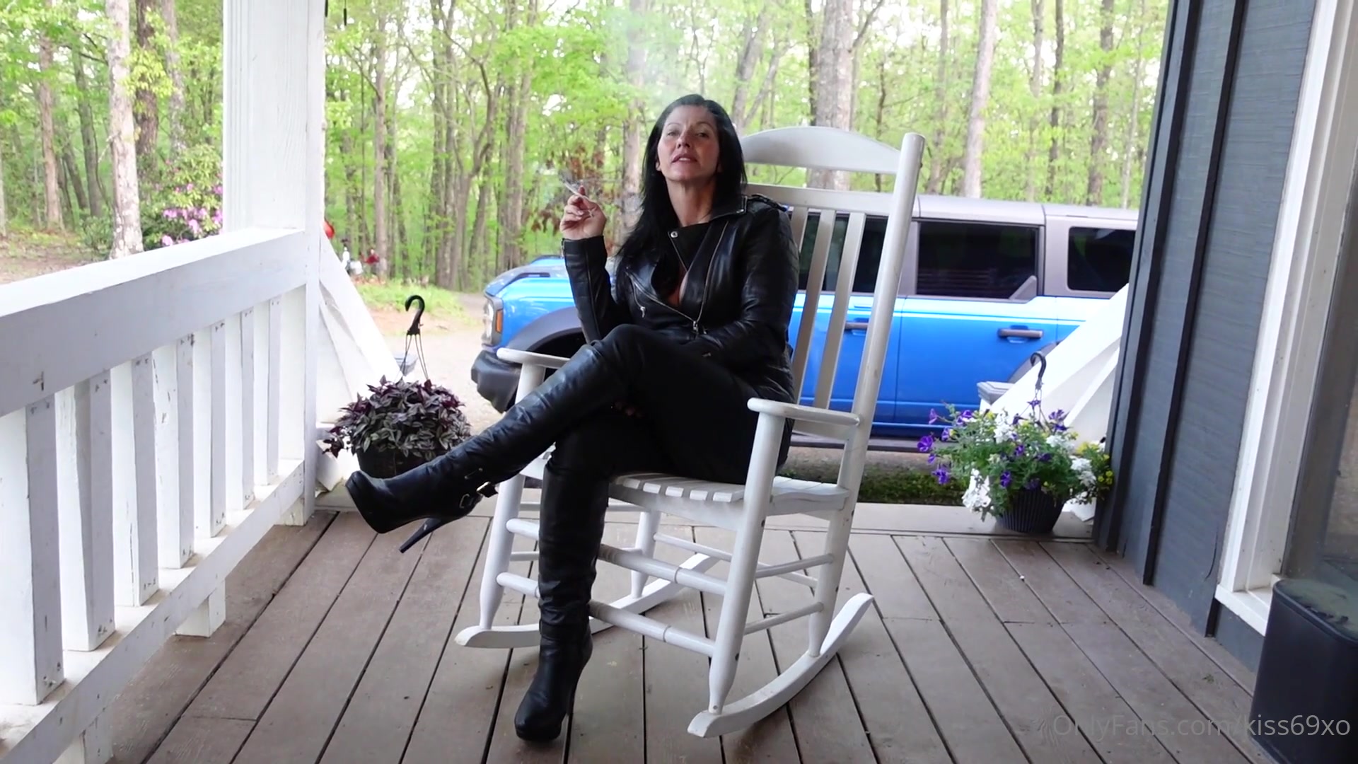 Bad Leather Bitch Homewrecker POV BJ